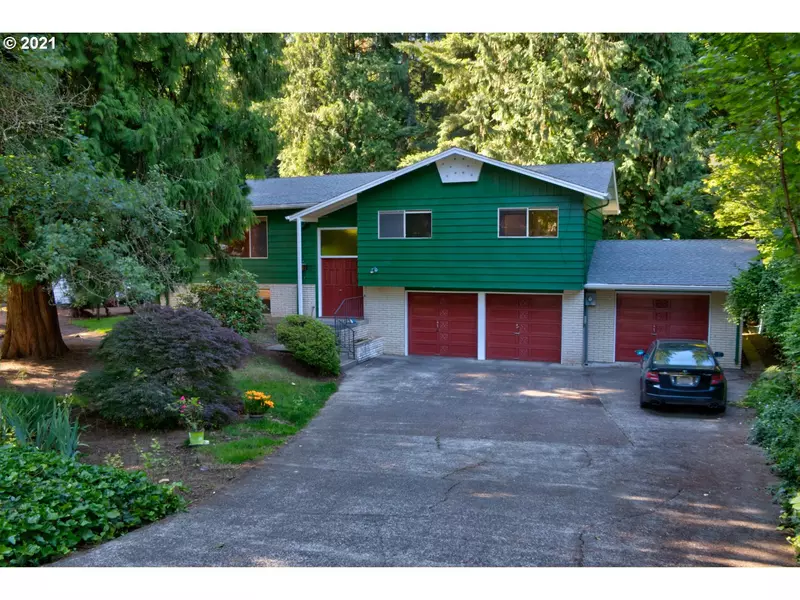 5920 NW BERNIE DR, Vancouver, WA 98663