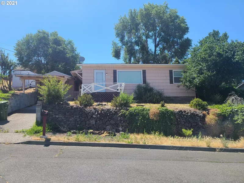 2312 E 13TH, The Dalles, OR 97058