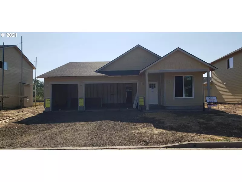 853 Pebble ST, Brownsville, OR 97327