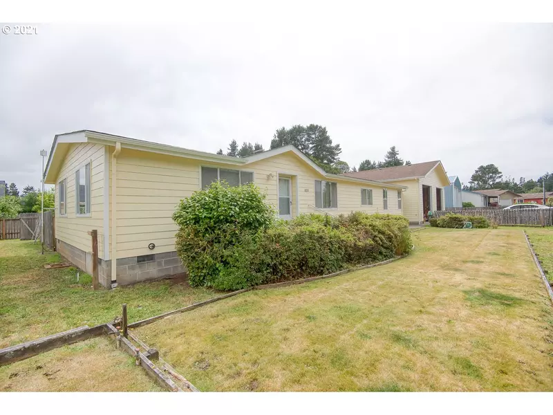 455 TIARA ST, Lakeside, OR 97449