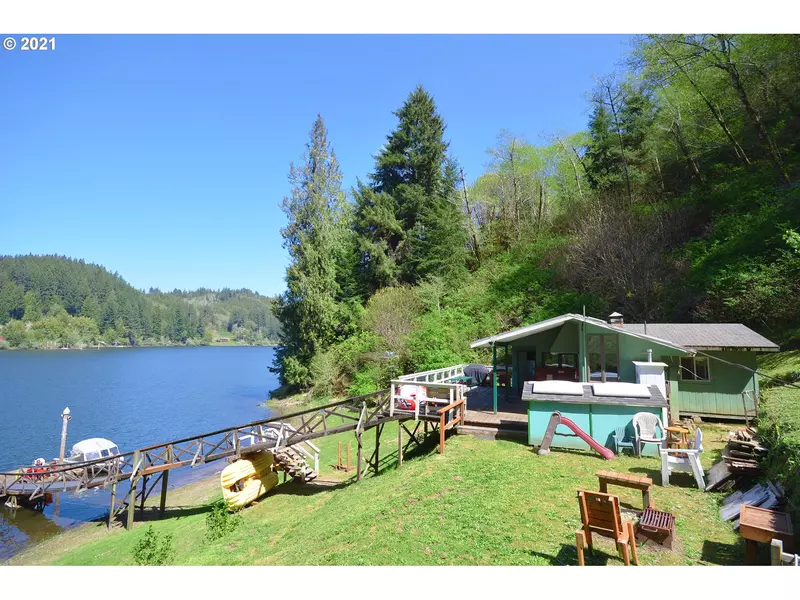 3497 S Ten Mile, Lakeside, OR 97449