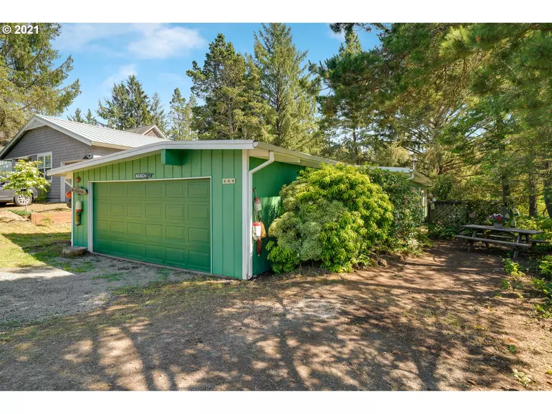 444 DORCAS LN, Manzanita, OR 97130