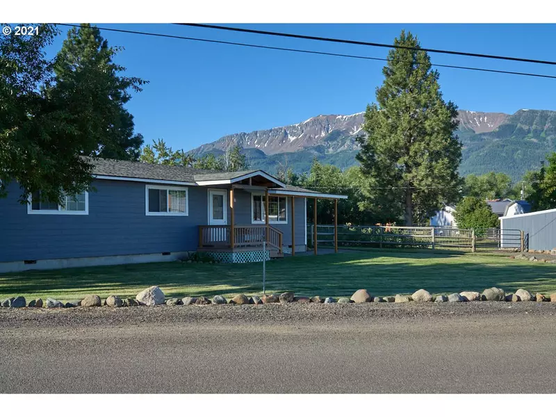 300 W RUSSELL LN, Joseph, OR 97846