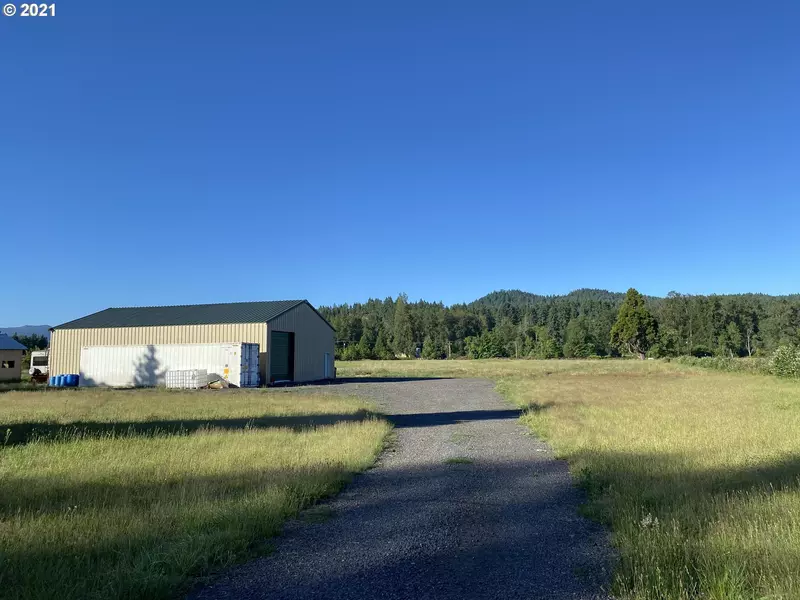 38710 Hwy 58, Dexter, OR 97431