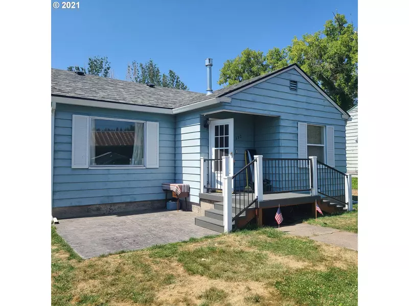 330 N 6TH AVE, Elgin, OR 97827