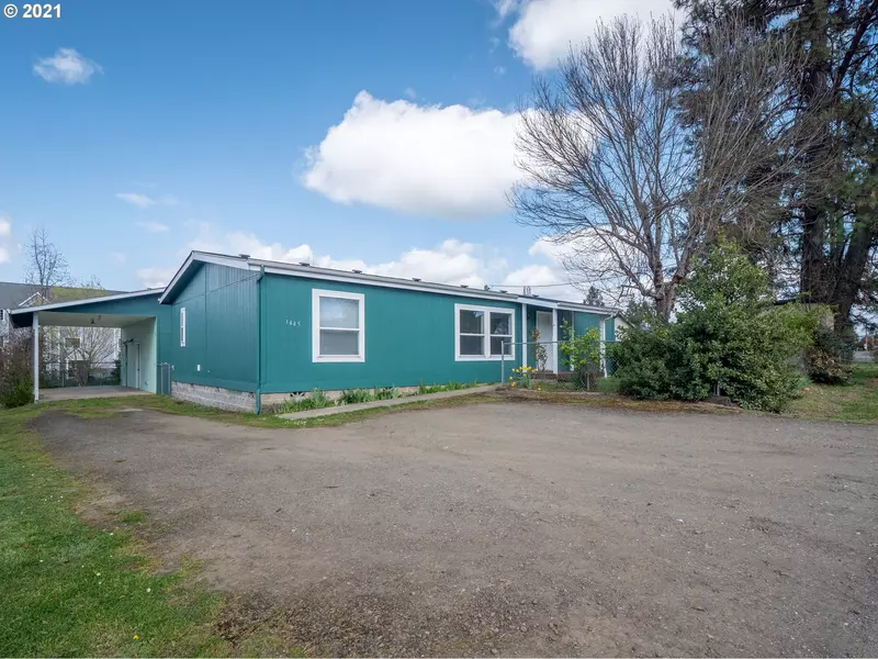 1445 GLEASON AVE, Sutherlin, OR 97479