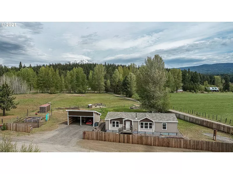 20 Airport RD, Trout Lake, WA 98650