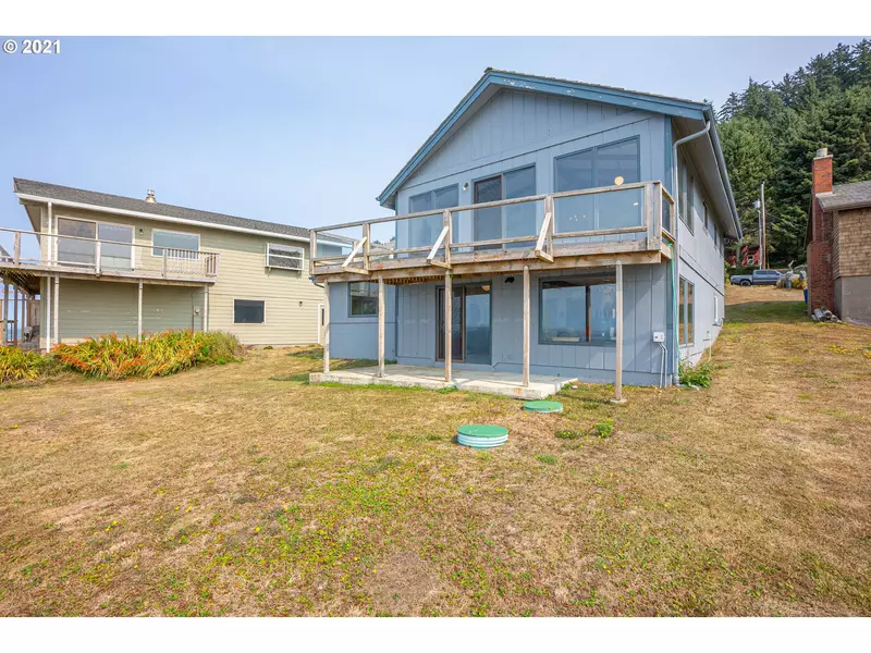 3579 ROCKY CREEK AVE, Depoe Bay, OR 97341