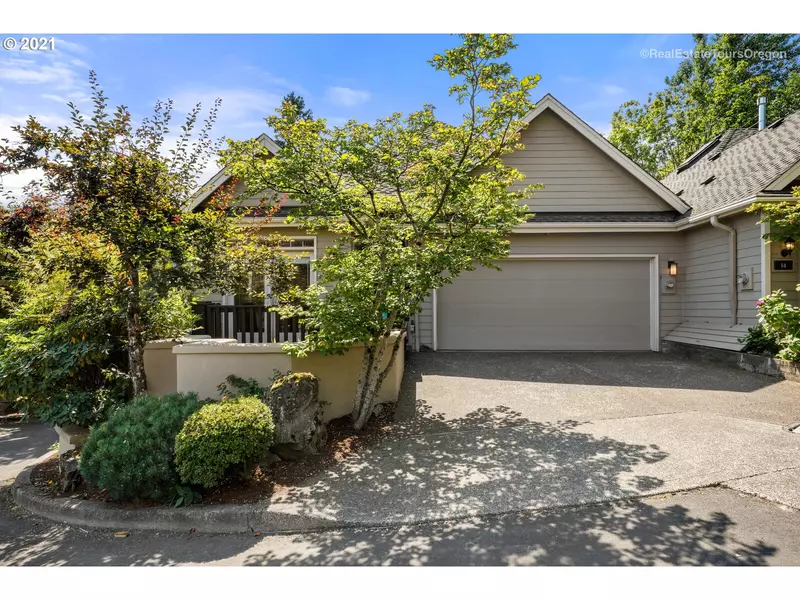 12 MORNINGVIEW LN, Lake Oswego, OR 97035