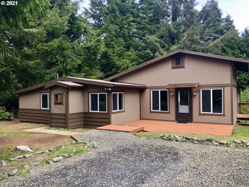 145 NE WALDPORT HEIGHTS DR, Waldport, OR 97394