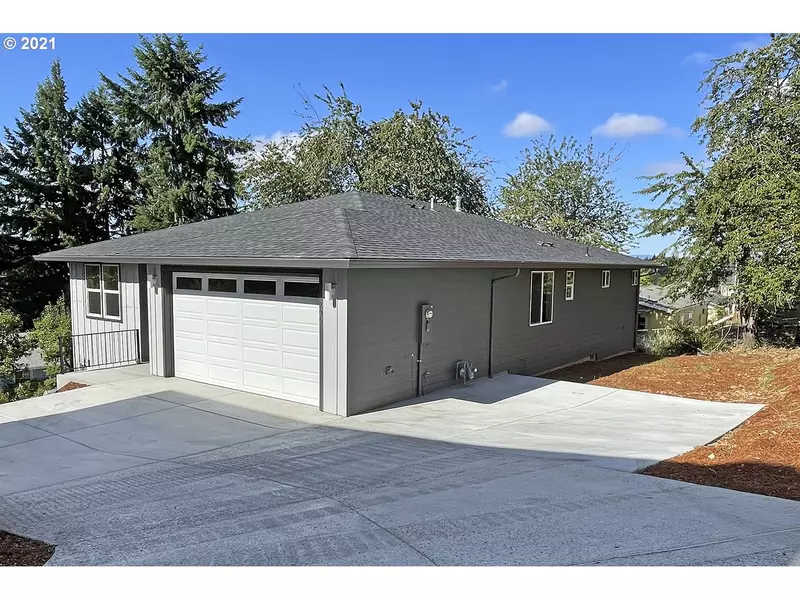 206 W 13TH WAY, La Center, WA 98629