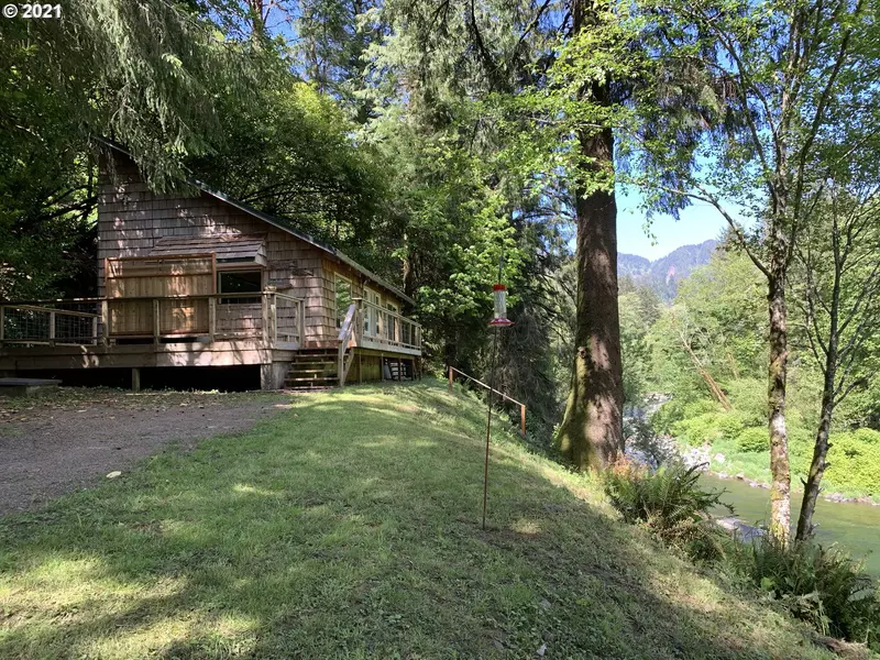 15855 TRASK RIVER RD, Tillamook, OR 97141