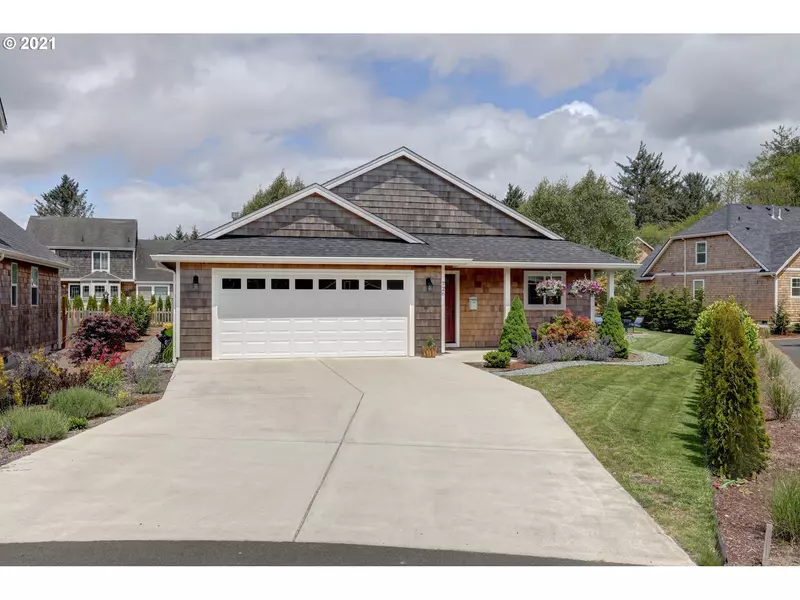 726 Creekside DR, Gearhart, OR 97138