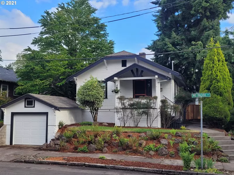 3104 NE PACIFIC ST, Portland, OR 97232