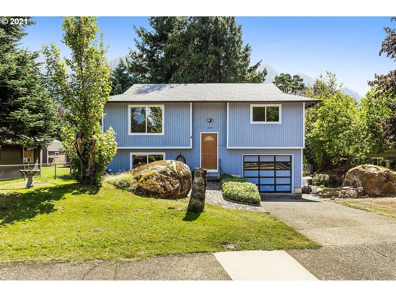 340 FOREST LN, Cascade Locks, OR 97014