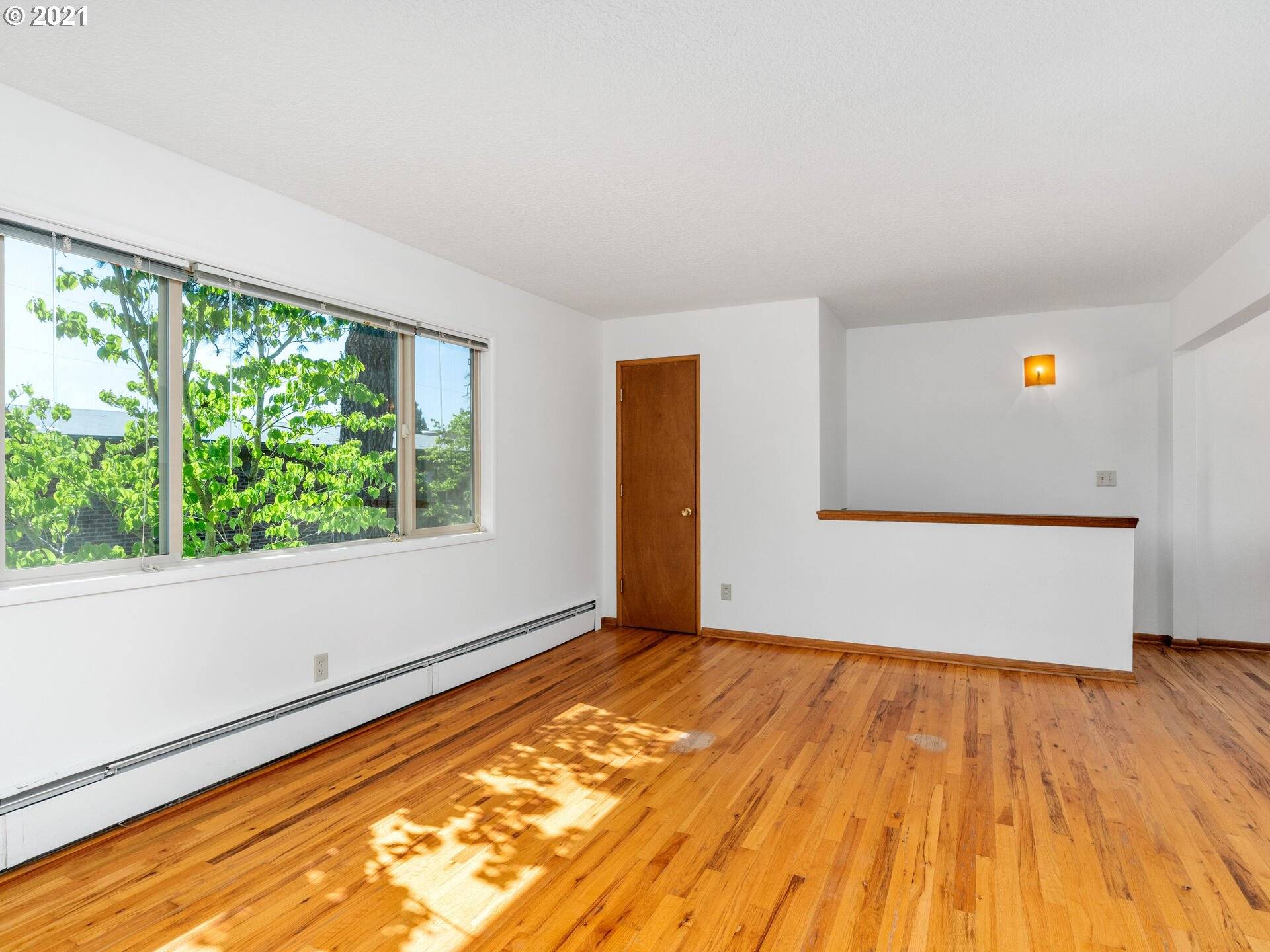 Portland, OR 97239,908 SW GAINES ST #4