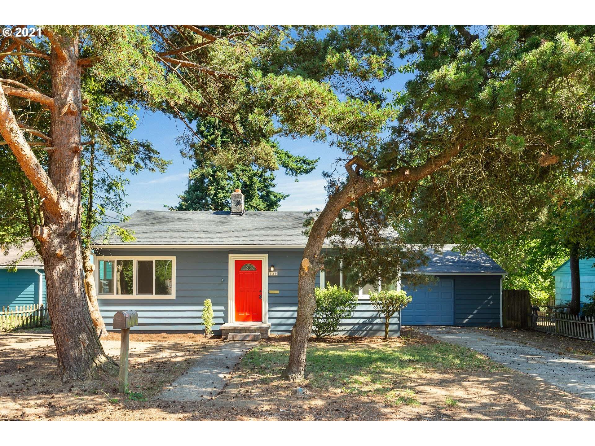 8503 NE HUMBOLDT ST, Portland, OR 97220