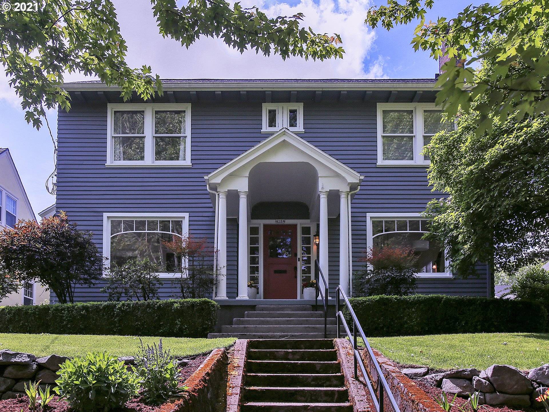 4104 NE Laurelhurst PL, Portland, OR 97232