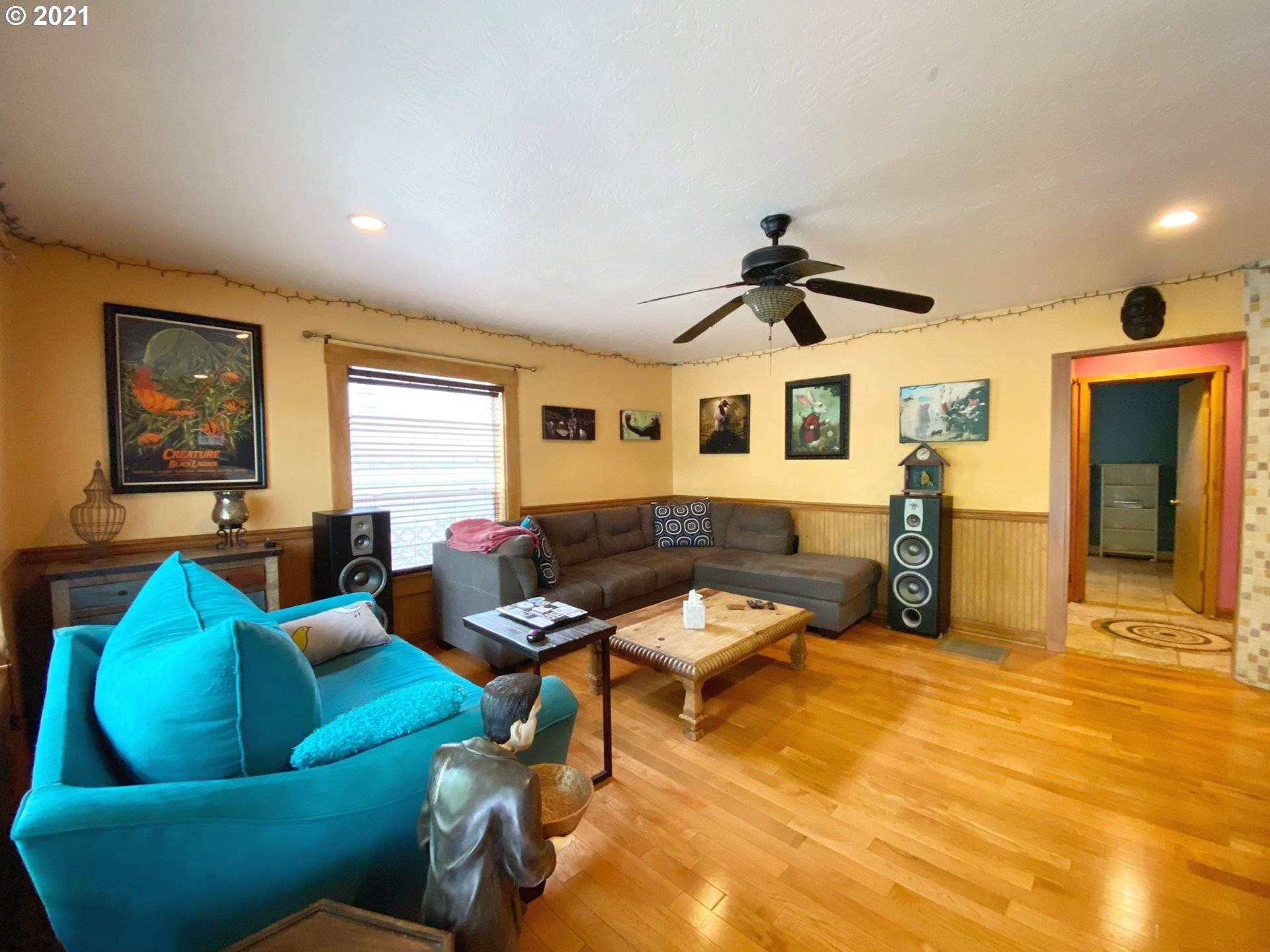 Salem, OR 97301,587 22ND ST