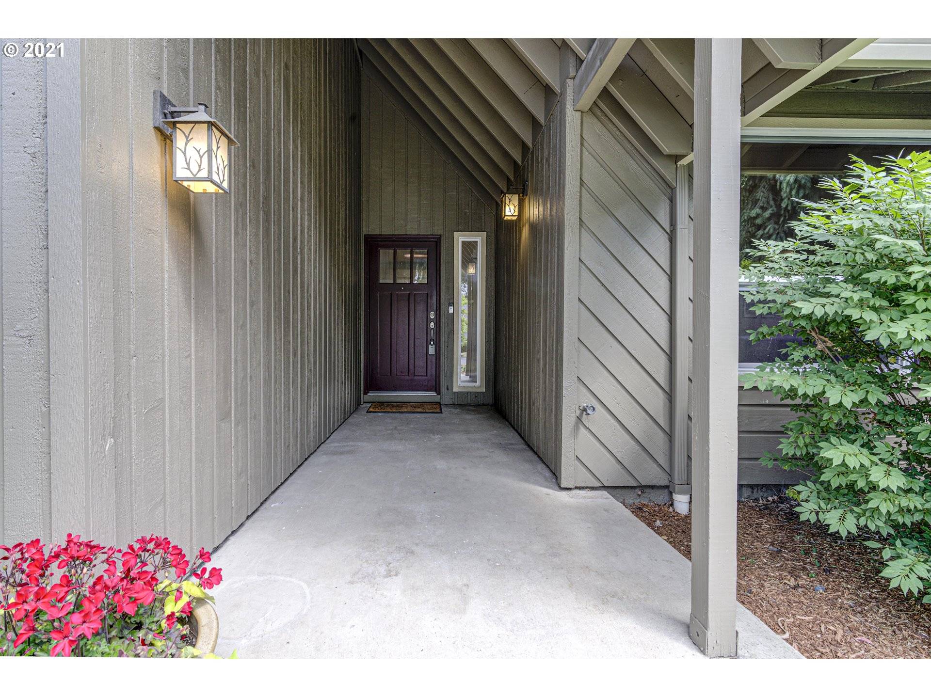 Vancouver, WA 98663,5323 NW Cherry ST ##D