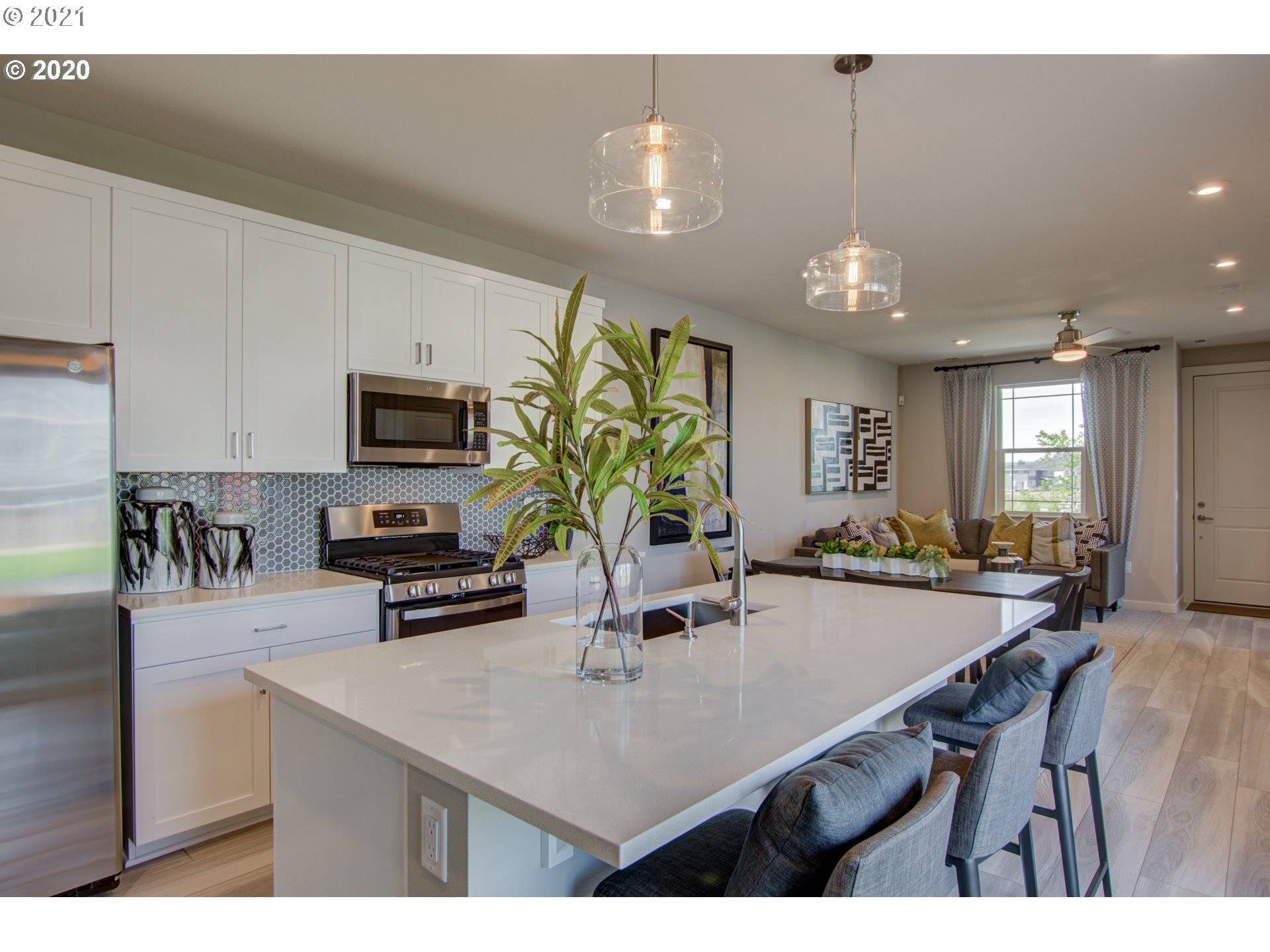 Hillsboro, OR 97123,6812 SE Blanton ST