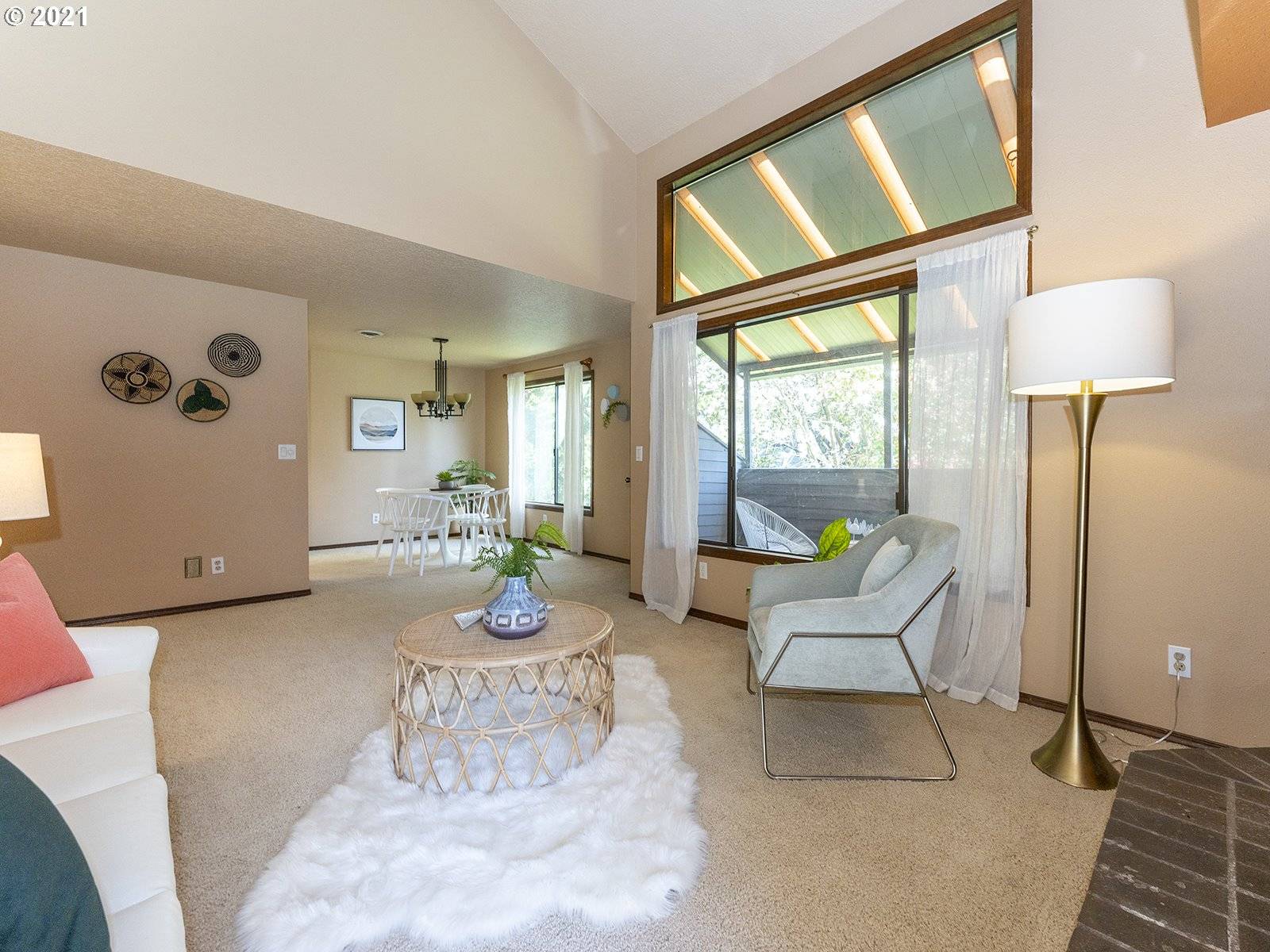 Tigard, OR 97223,8937 SW FAIRVIEW PL