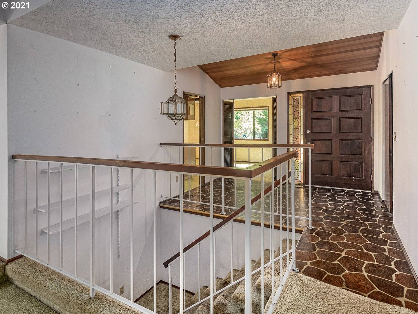 Tigard, OR 97223,7165 SW VENTURA DR