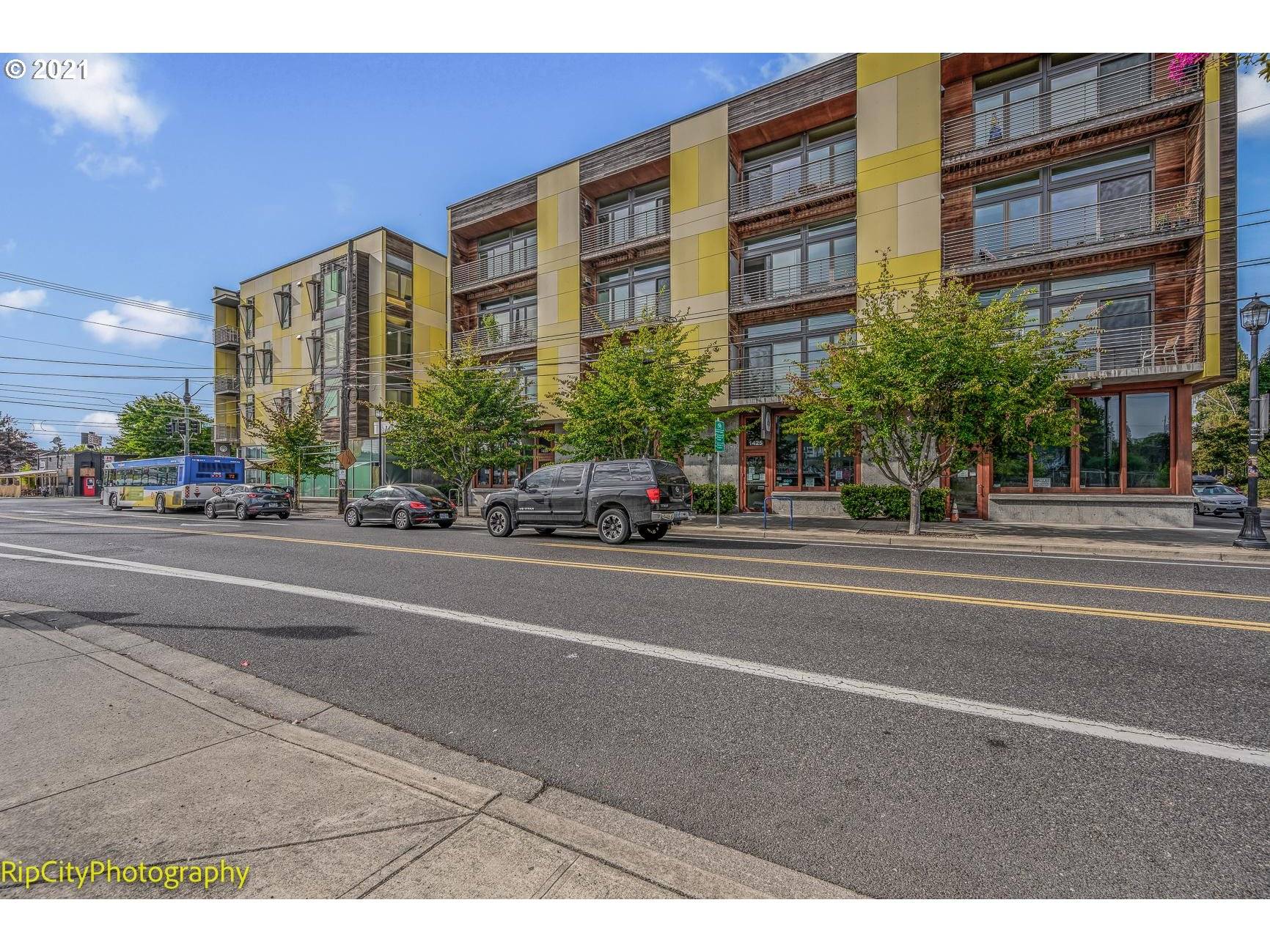 1455 N KILLINGSWORTH ST #302, Portland, OR 97217