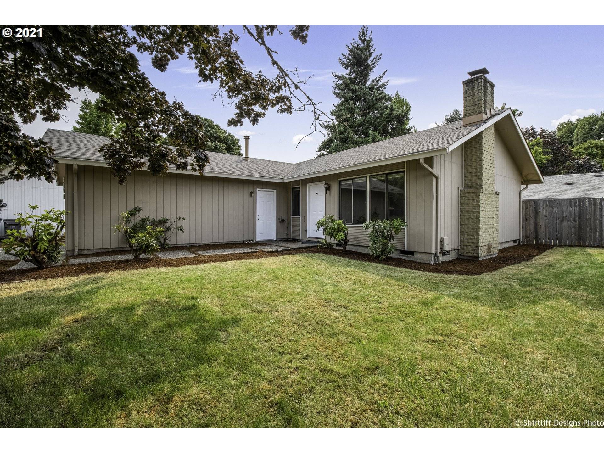 Eugene, OR 97401,3073 KENTWOOD DR