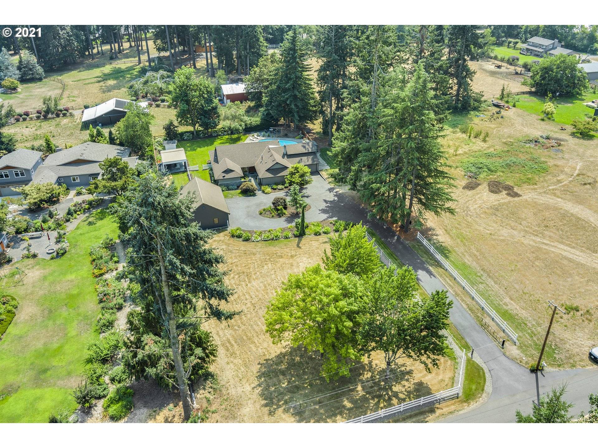 218 SW PEACH COVE LN, West Linn, OR 97068