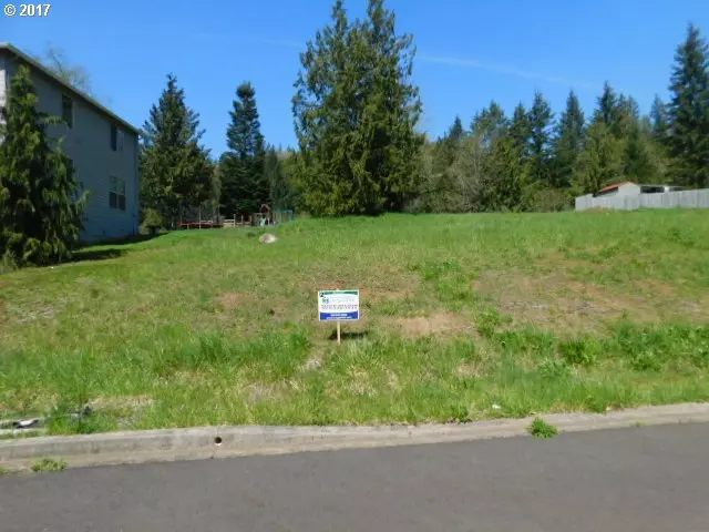 Clatskanie, OR 97016,914 NE SUNSET CT