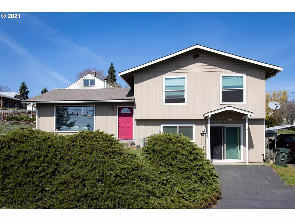 White Salmon, WA 98672,416 NE WASHINGTON