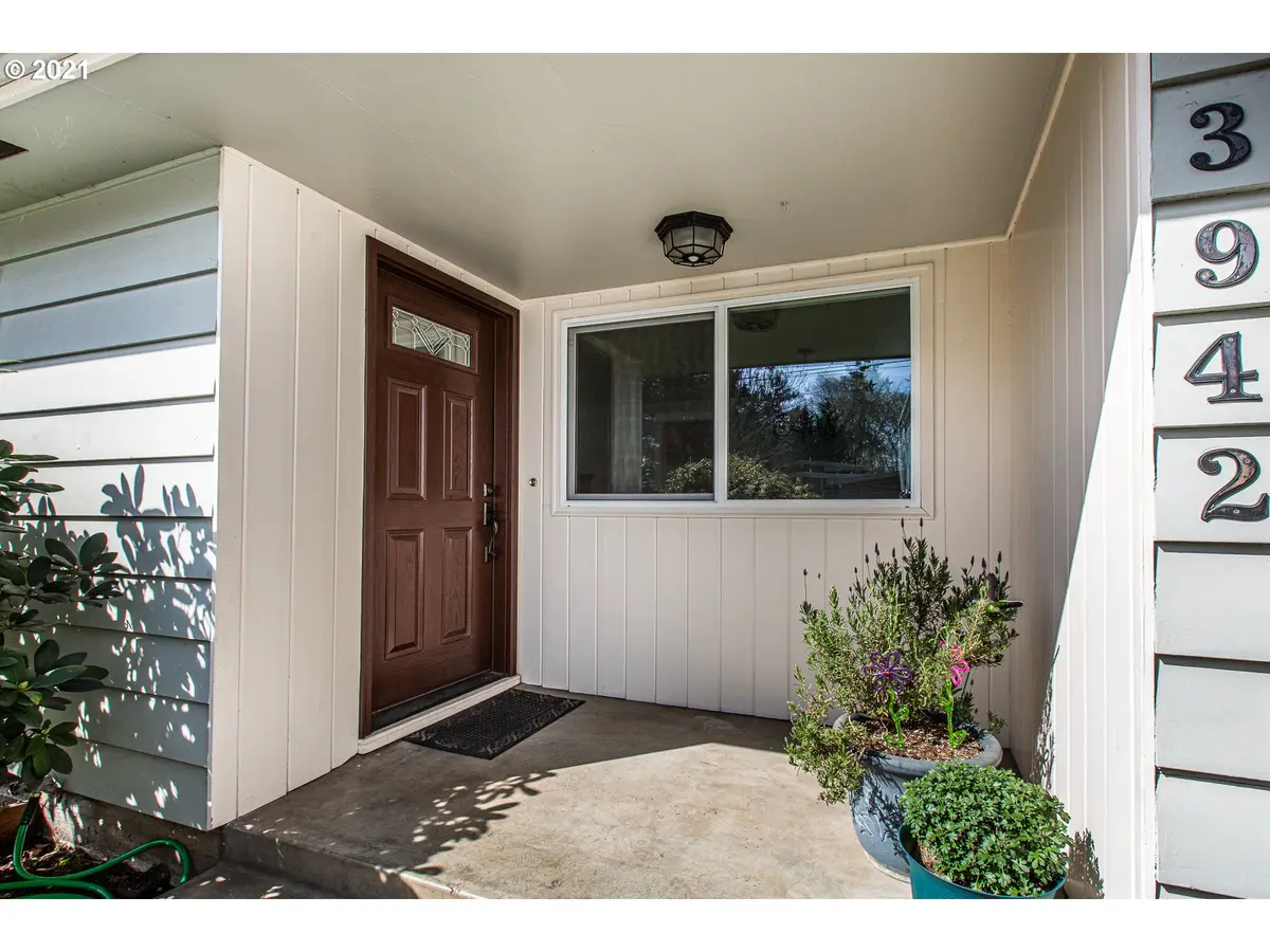 3942 BANNER ST, Eugene, OR 97404