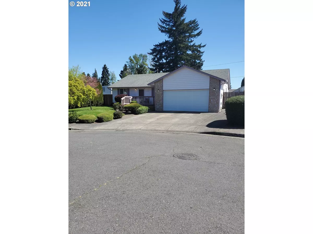 Keizer, OR 97303,3752 NE SHADY CT