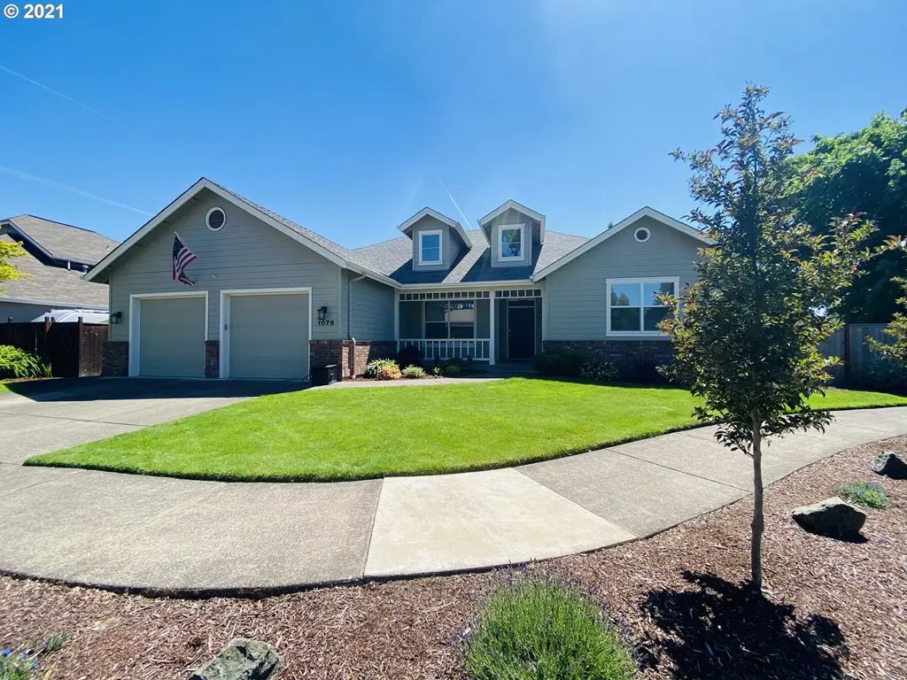 1078 BACKLUND PL, Eugene, OR 97401