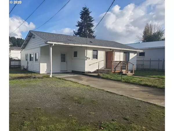 470 1ST AVE, Powers, OR 97466