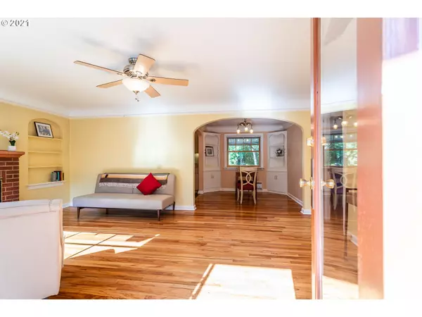 Eugene, OR 97402,440 TAYLOR ST