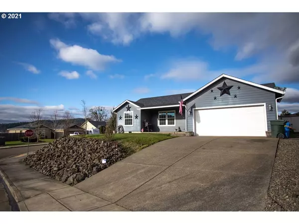 Sutherlin, OR 97479,609 BROOKS LOOP