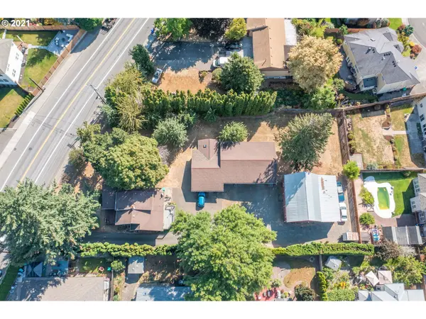 Gresham, OR 97080,5120 SE POWELL VALLEY RD