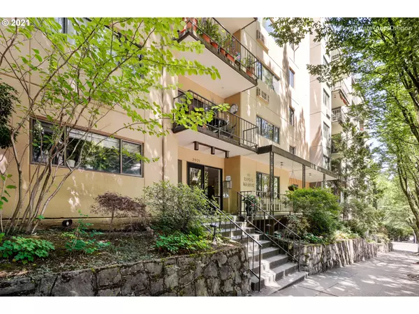 2021 SW MAIN ST #62, Portland, OR 97205