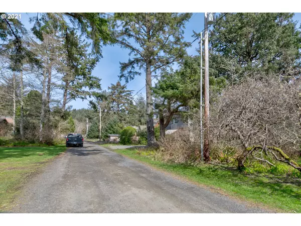 Cannon Beach, OR 97110,N Hemlock ST