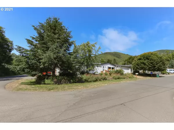 Rockaway Beach, OR 97136,1018 NE 12TH AVE