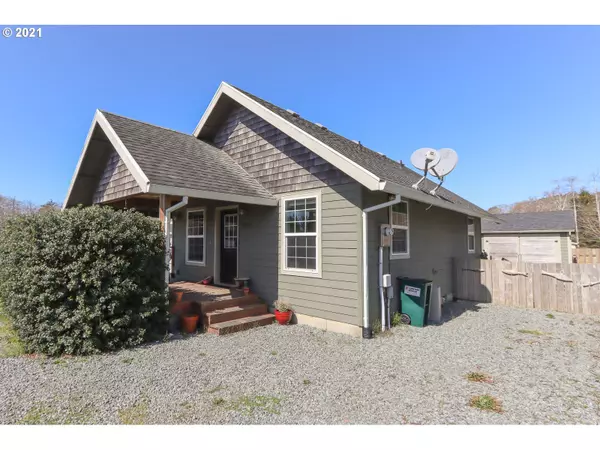 1026 NE 13TH AVE, Rockaway Beach, OR 97136