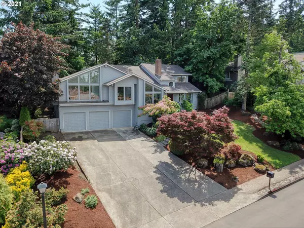 2055 CARRIAGE WAY, West Linn, OR 97068