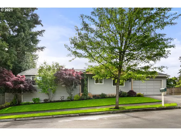 22240 SW MANDAN DR, Tualatin, OR 97062