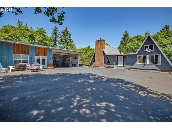 Cottage Grove, OR 97424,1950 N DOUGLAS ST