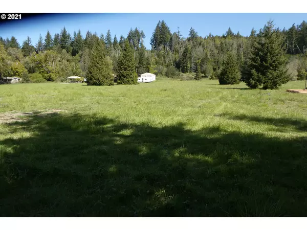 Gold Beach, OR 97444,Saunders Creek RD #2104