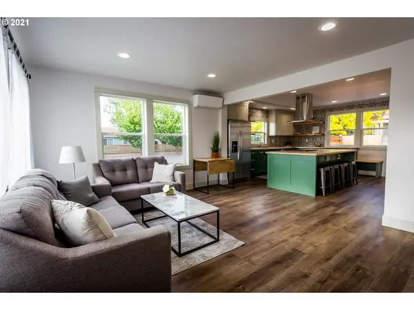 Eugene, OR 97401,11 WASHINGTON ST