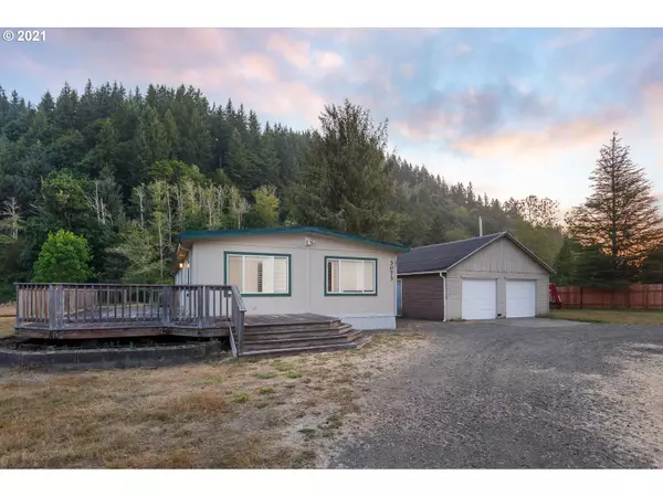 3073 N NORTH BANK RD, Otis, OR 97368