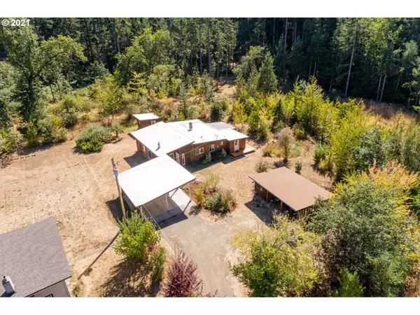 26202 FAWVER DR, Veneta, OR 97487